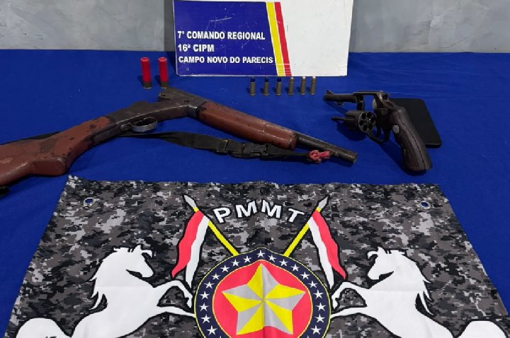 Cavalaria da PM prende faccionado com armas de fogo em Campo Novo do Parecis.