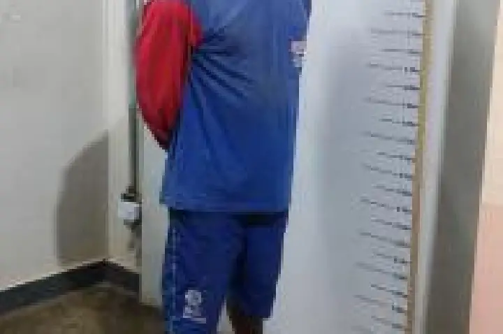 Criança de 10 anos liga para PM e denuncia padrasto por ameaças.
