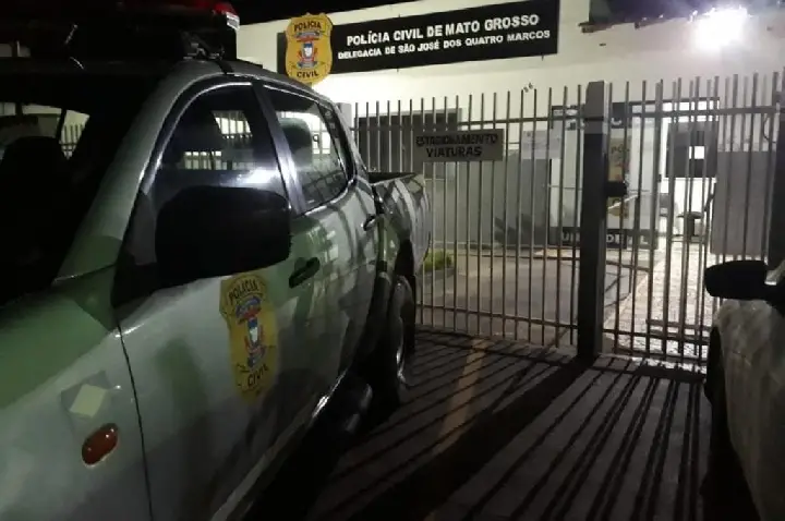 Integrante de facção envolvido em tentativa de homicídio é preso em flagrante em São José dos Quatro Marcos.