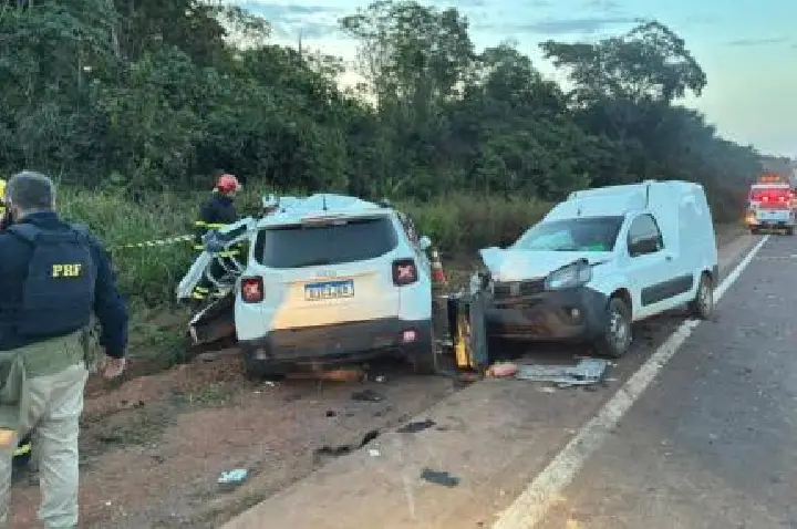 Jeep envolvido em grave acidente na BR-163 carregava drogas, dois ocupantes morreram.