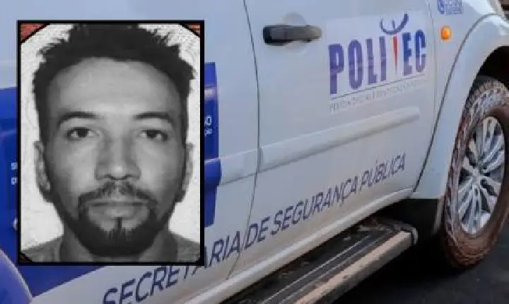 Motociclista bate na lateral de carro, não resiste e morre.
