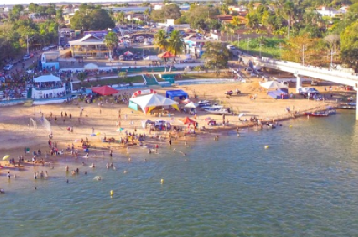 Mulher é espancada durante 'luau' e abandonada às margens de rio.
