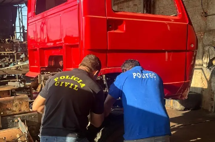 Polícia Civil deflagra operação contra grupo voltado ao furto e receptação de módulos de caminhão.