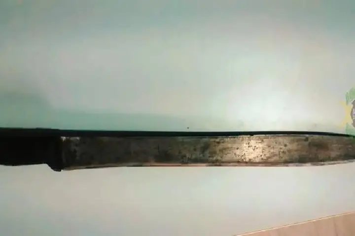 Polícia Militar prende suspeito por tentativa de homicídio utilizando um facão.