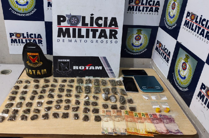 Rotam apreende três adolescentes com 88 porções de entorpecentes.