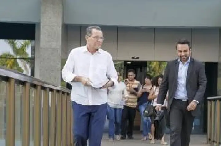 Silval terá 10 dias para propor quitação de R$ 23,4 milhões.