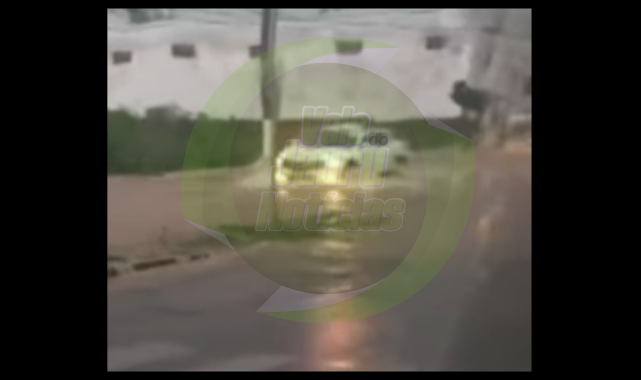 Tempestade causa alagamentos na região metropolitana de Cuiabá