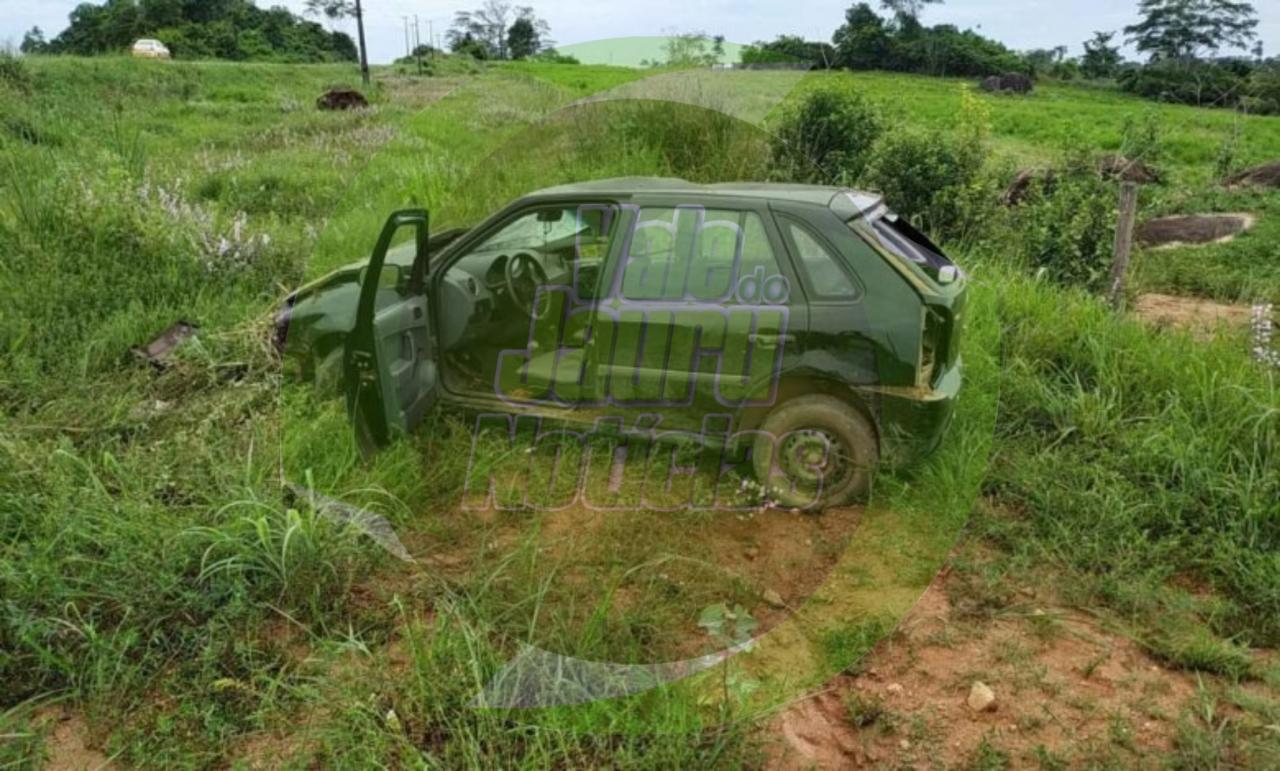 MOTORISTA PERDE CONTROLE DE DIREÇÃO E CAPOTA VEÍCULO NA RODOVIA MT-208