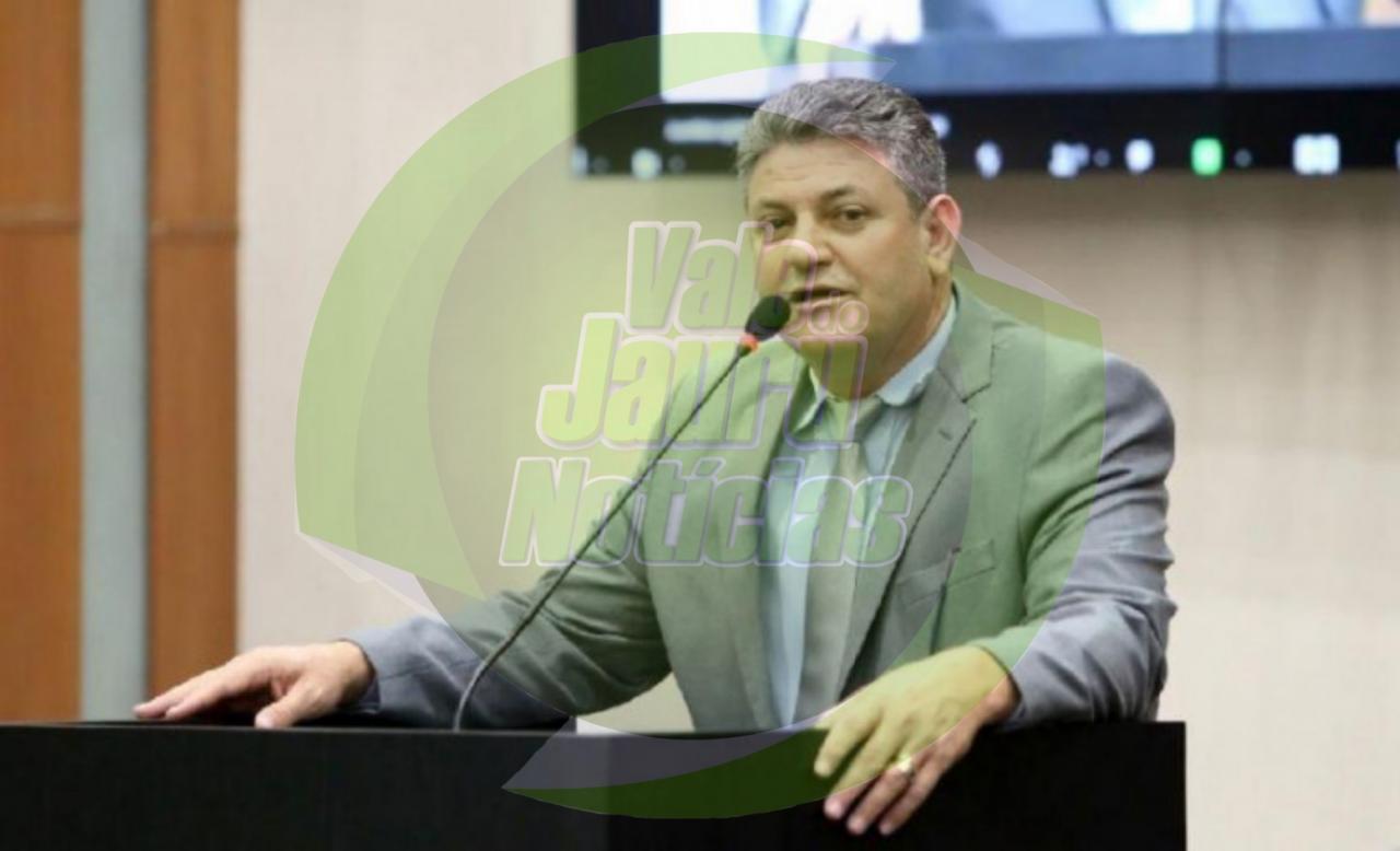 Deputado Moretto tem contas bloqueadas e “entrega” veículos à Justiça para desbloquear valores