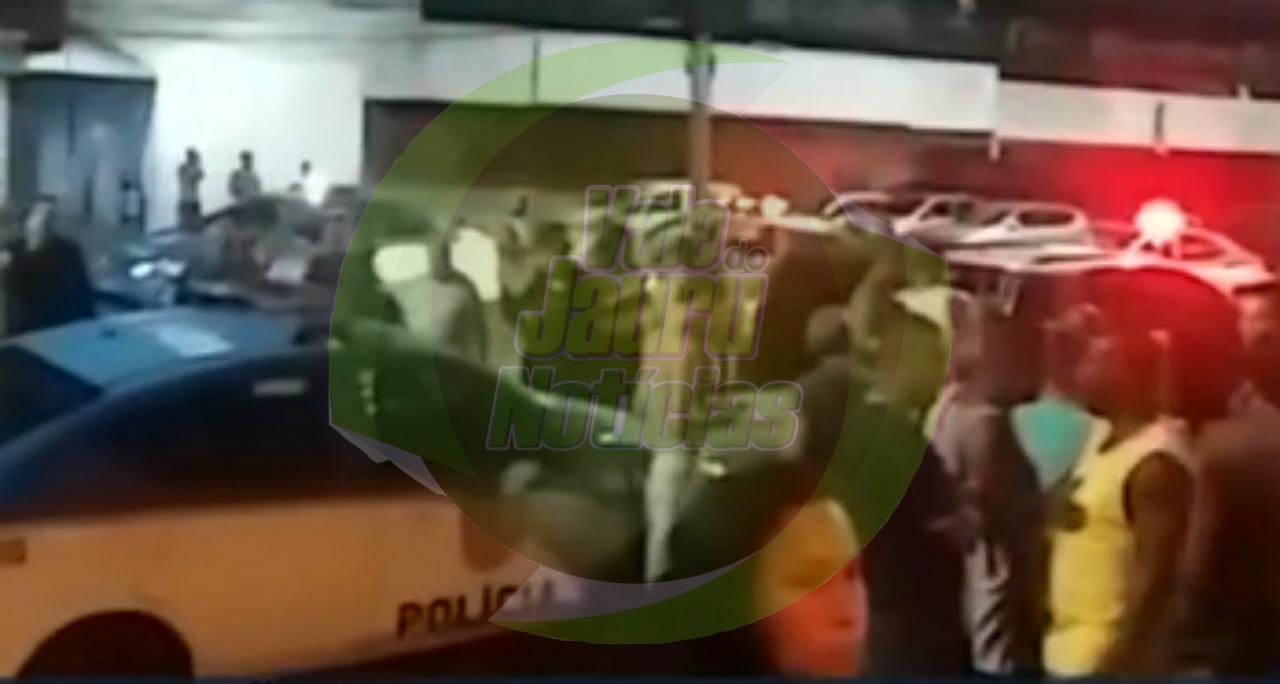 Dois homens morrem em tiroteio após furar blitz da Lei Seca