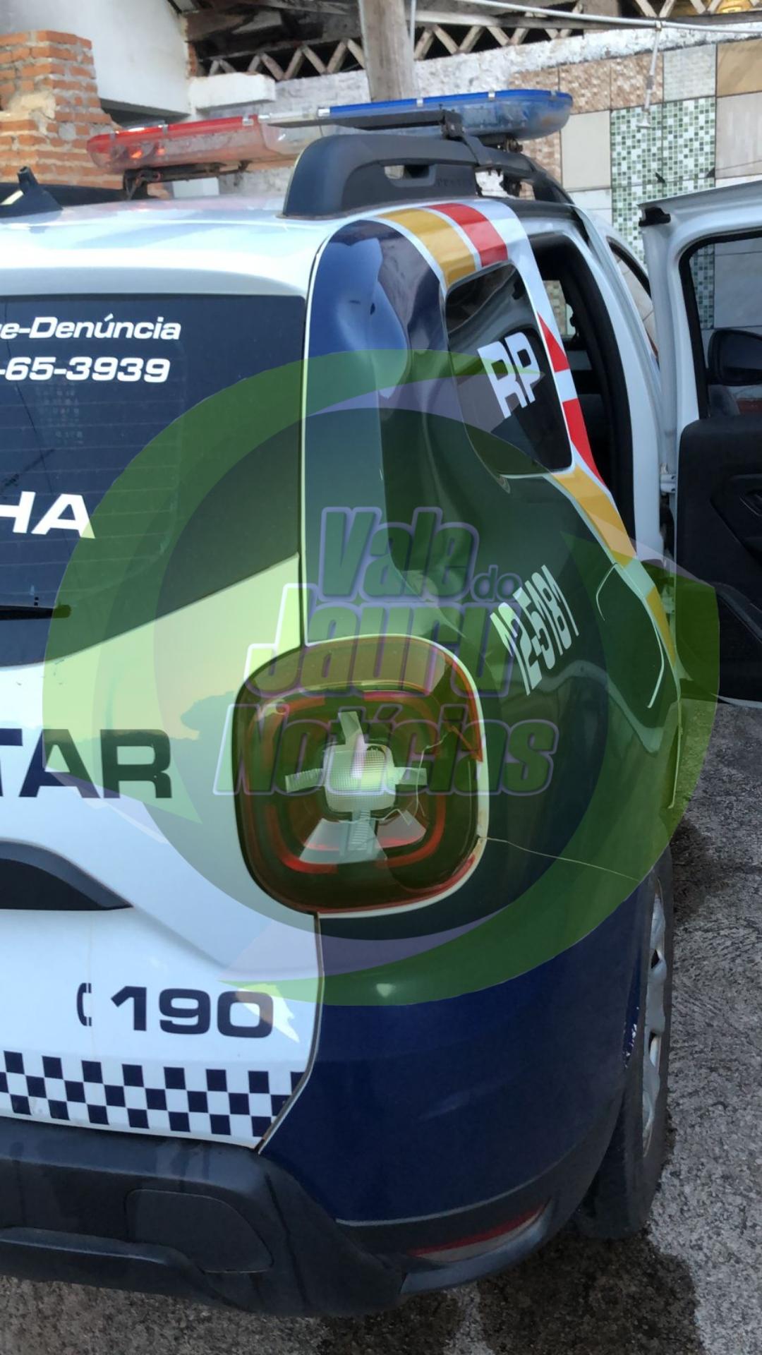 Motorista bêbado é preso em flagrante após colidir com viatura da Policia Militar  de Jauru