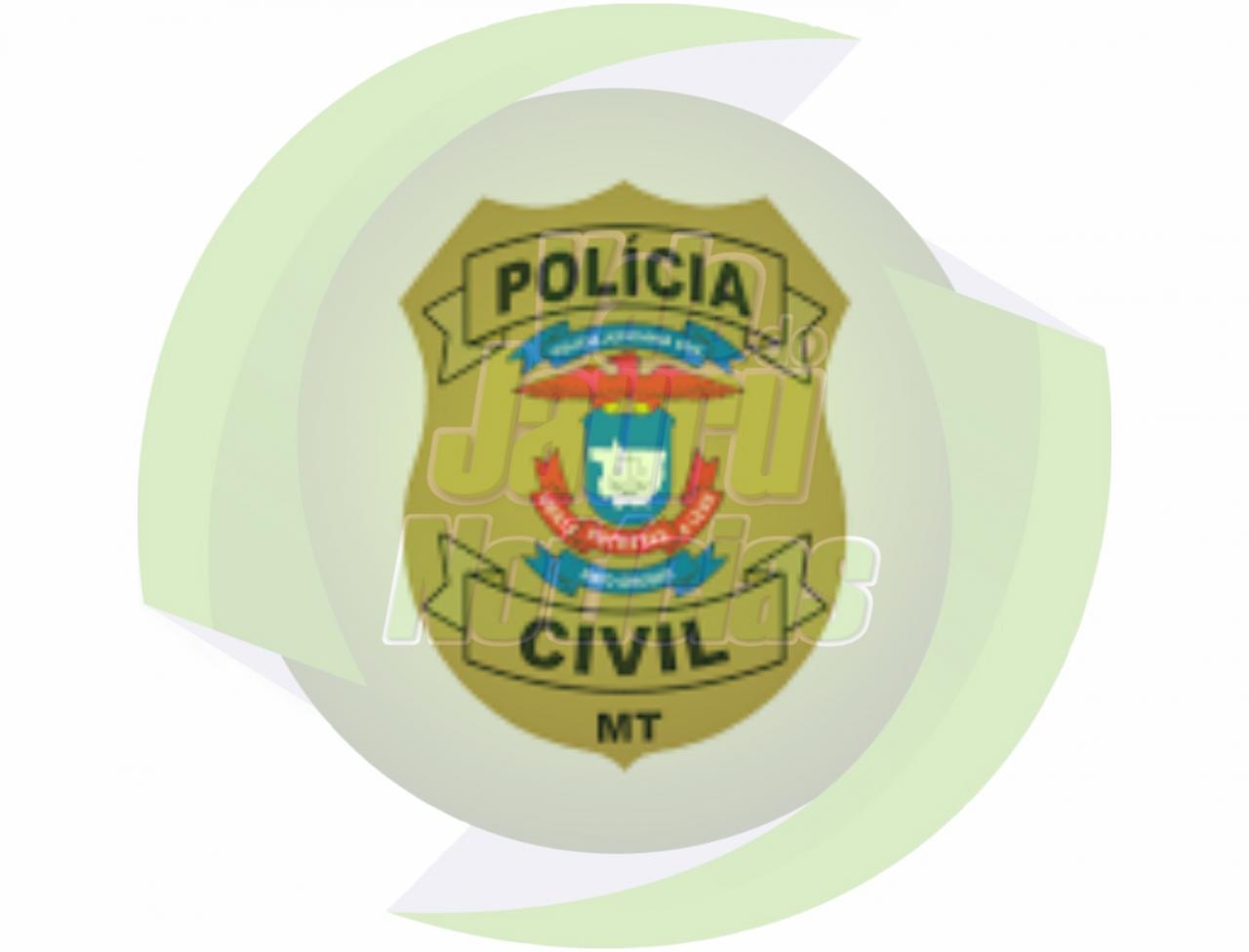 Polícia Civil liberta mulher mantida em cárcere privado por ex-companheiro, em despensa de residência