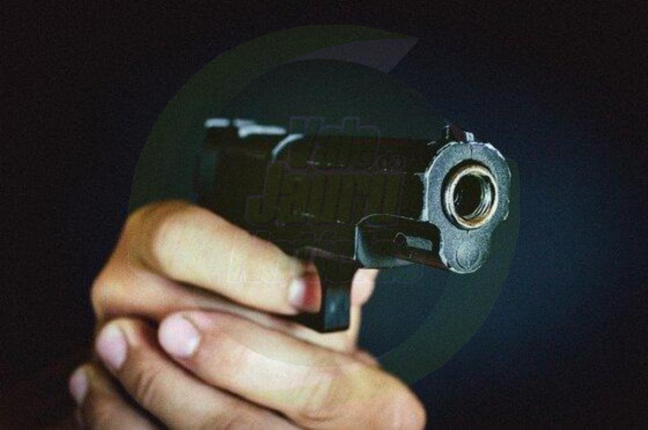 Bandidos sequestram adolescente e o abandonam no mato baleado