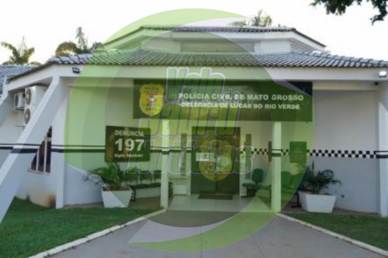 Padastro ligava chuveiro para disfarçar barulho e agredir enteada de 3 anos