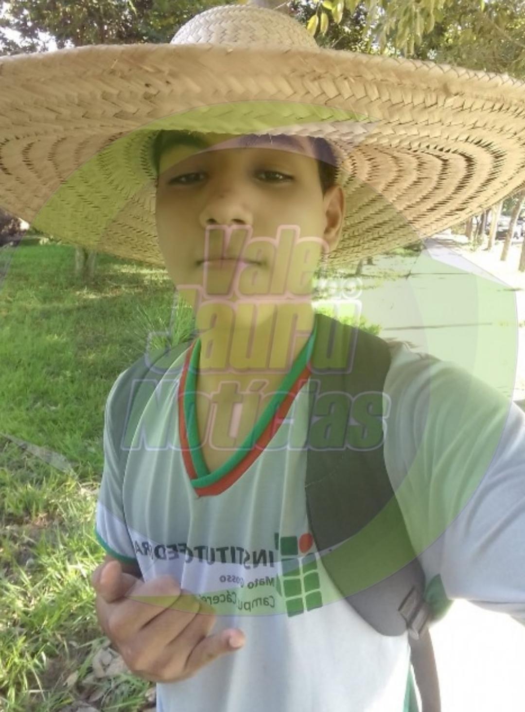 EX-ALUNO DO IFMT/CÁCERES MORRE SOTERRADO POR SOJA EM SILO DE FAZENDA NA FRONTEIRA