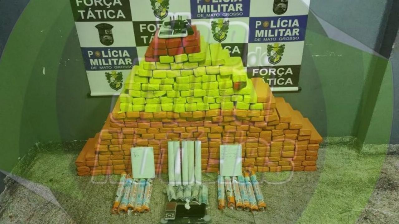 PM estoura “deposito” de entorpecente com maconha e cocaína.