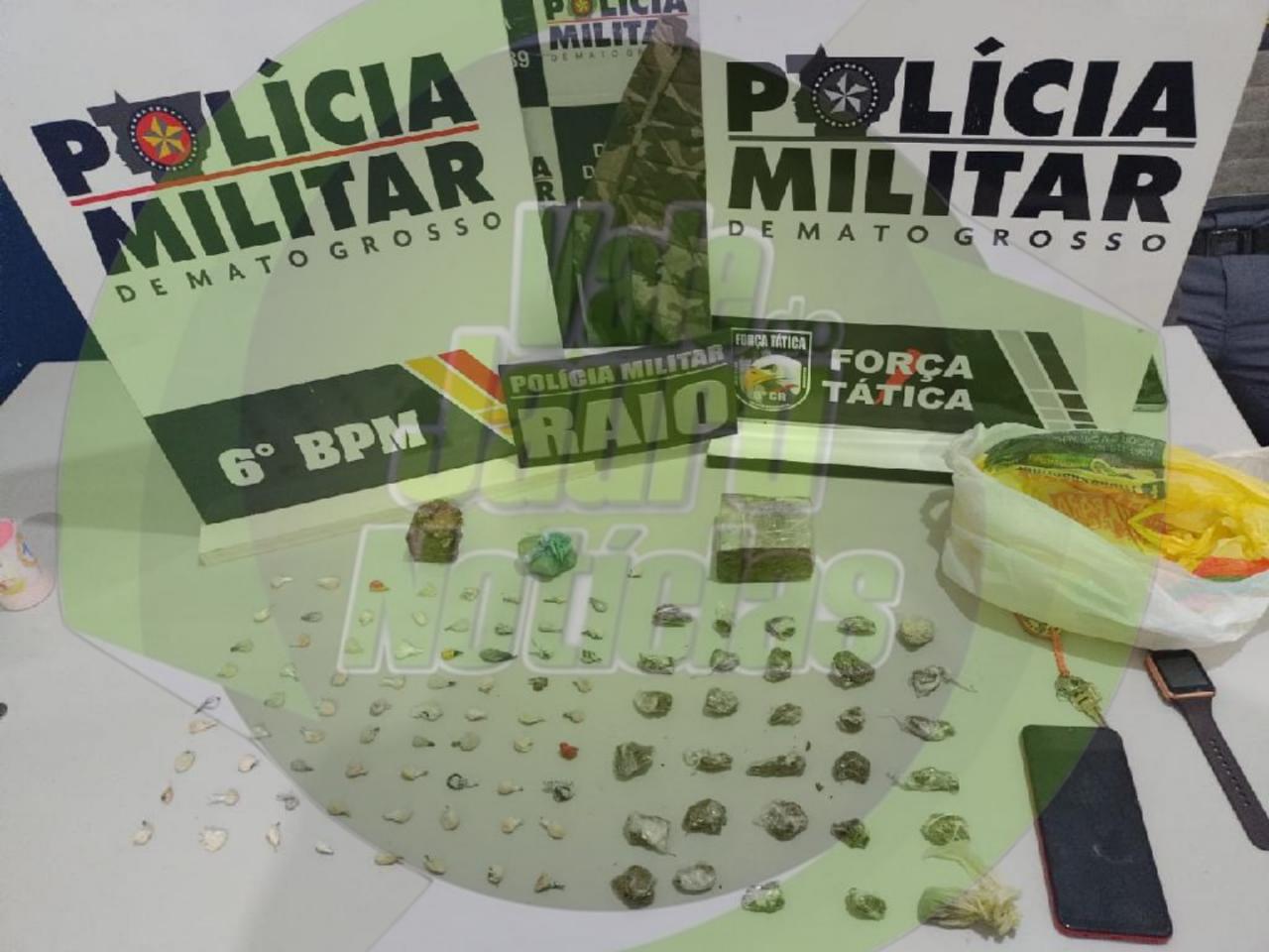 PM prende homem e apreende adolescente com 104 porções de drogas em MT