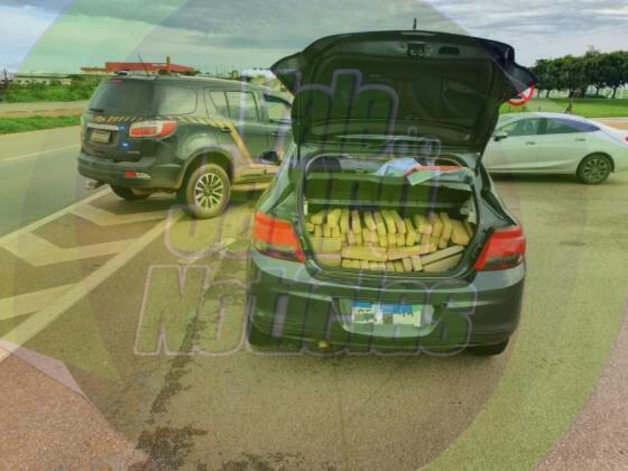 Polícia Federal apreende carro popular carregado de maconha em MT