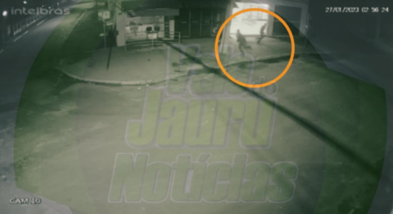 Bandidos explodem agência bancária do Bradesco em  Nova Lacerda MT