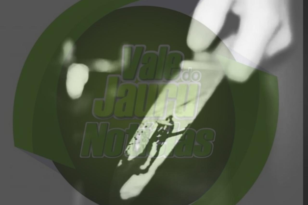 Ex-marido invade casa e tenta matar mulher na cama com namorado em Campo Verde MT