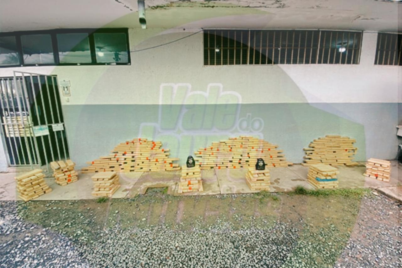 Homem é preso com quase 400 kg de maconha em borracharia de MT