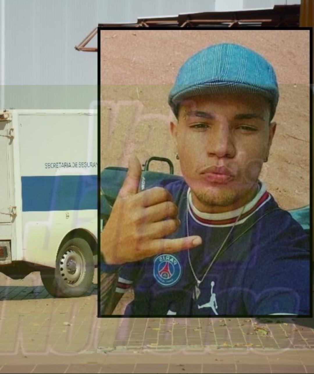 Jovem é assassinado no quintal de casa
