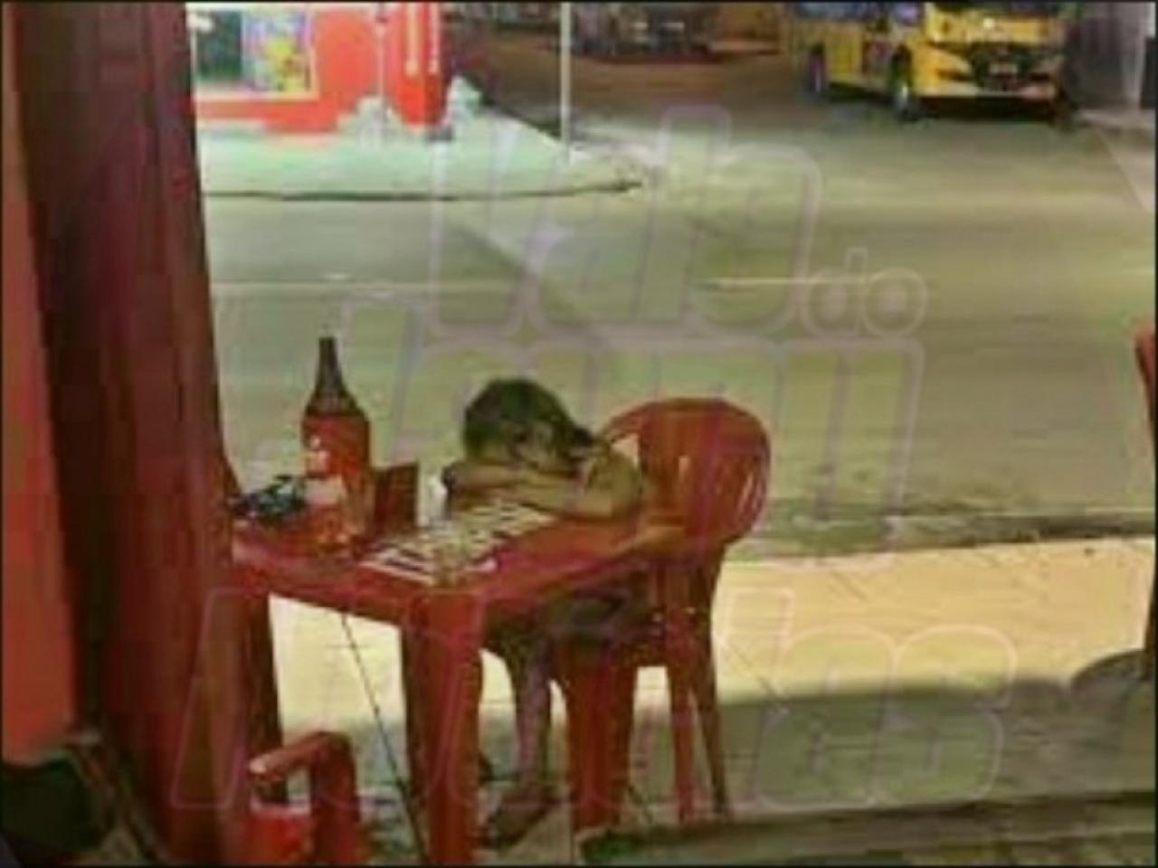 Em Cáceres mãe é agredida ao defende filho que dormia no chão de bar