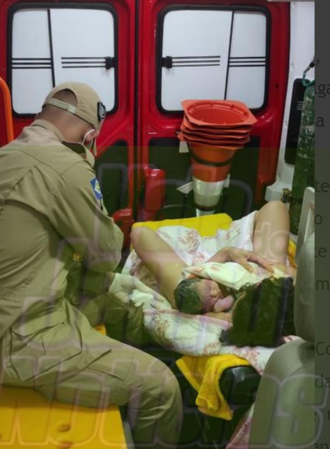 Mulher de 34 anos da à luz a sua filha em ambulância do Corpo de Bombeiros