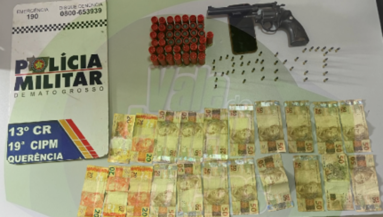 PM prende dupla por porte ilegal de arma de fogo e apreende mais de 80 munições