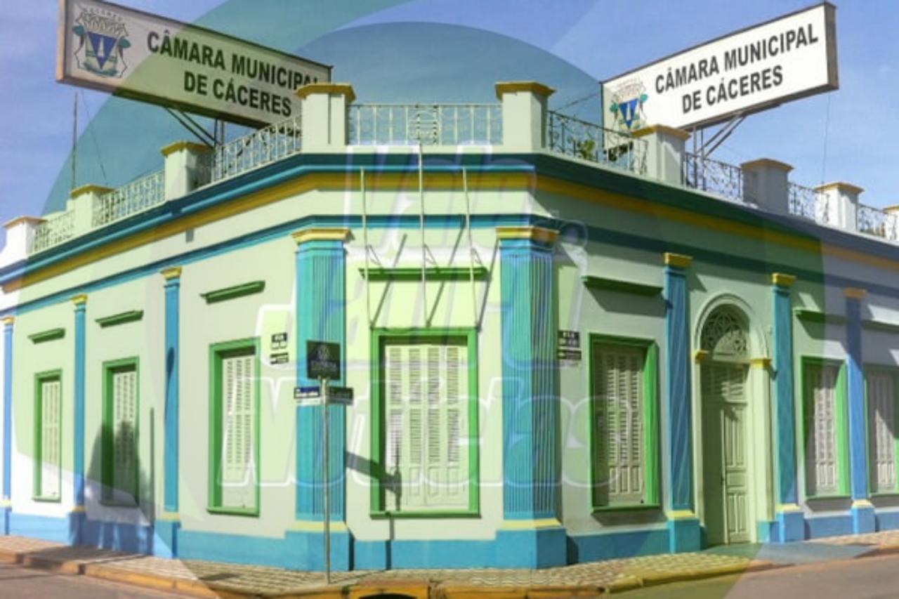 Câmara de Cáceres debate uso de informativo contra pedofilia nas escolas municipais