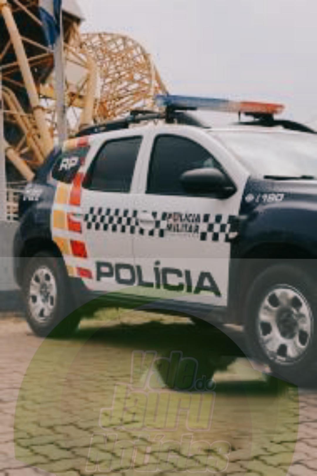 Homem é preso por ameaçar funcionários e clientes de mercado em Várzea Grande