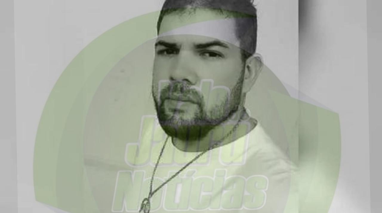 Homem é surpreendido em bar e executado com pelo menos 16 tiros