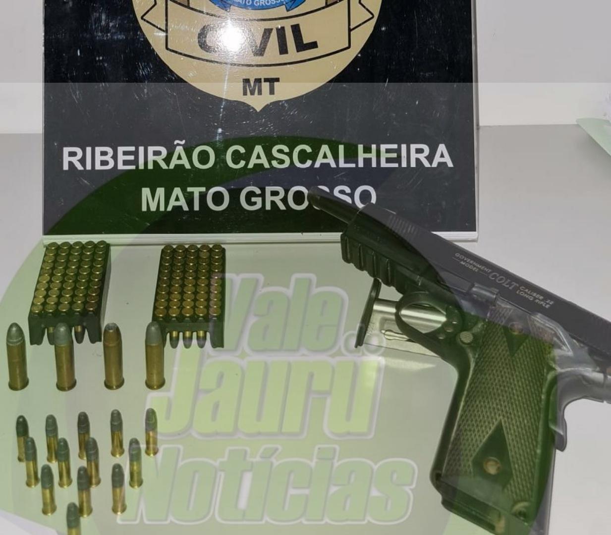 Polícia Civil prende secretário de município em flagrante por porte e posse de arma de fogo