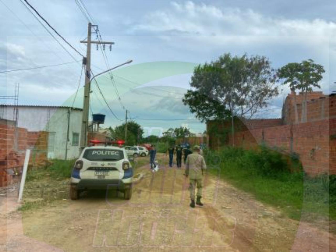 Polícia e Politec fazem diligências em casa do Osmar Cabral, local onde maranhenses teriam sido torturados