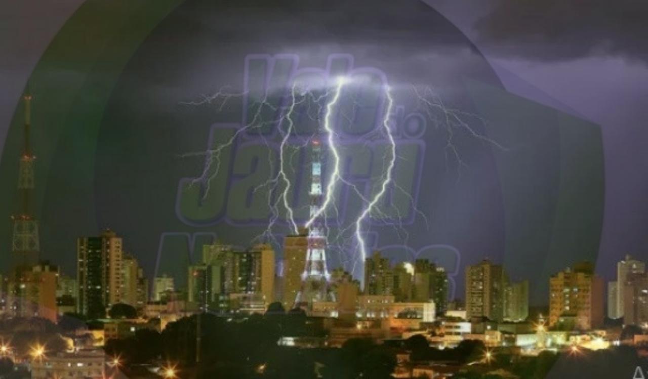 Temporada de raios:Especialistas esclarecem mitos e verdades sobre queda de raios