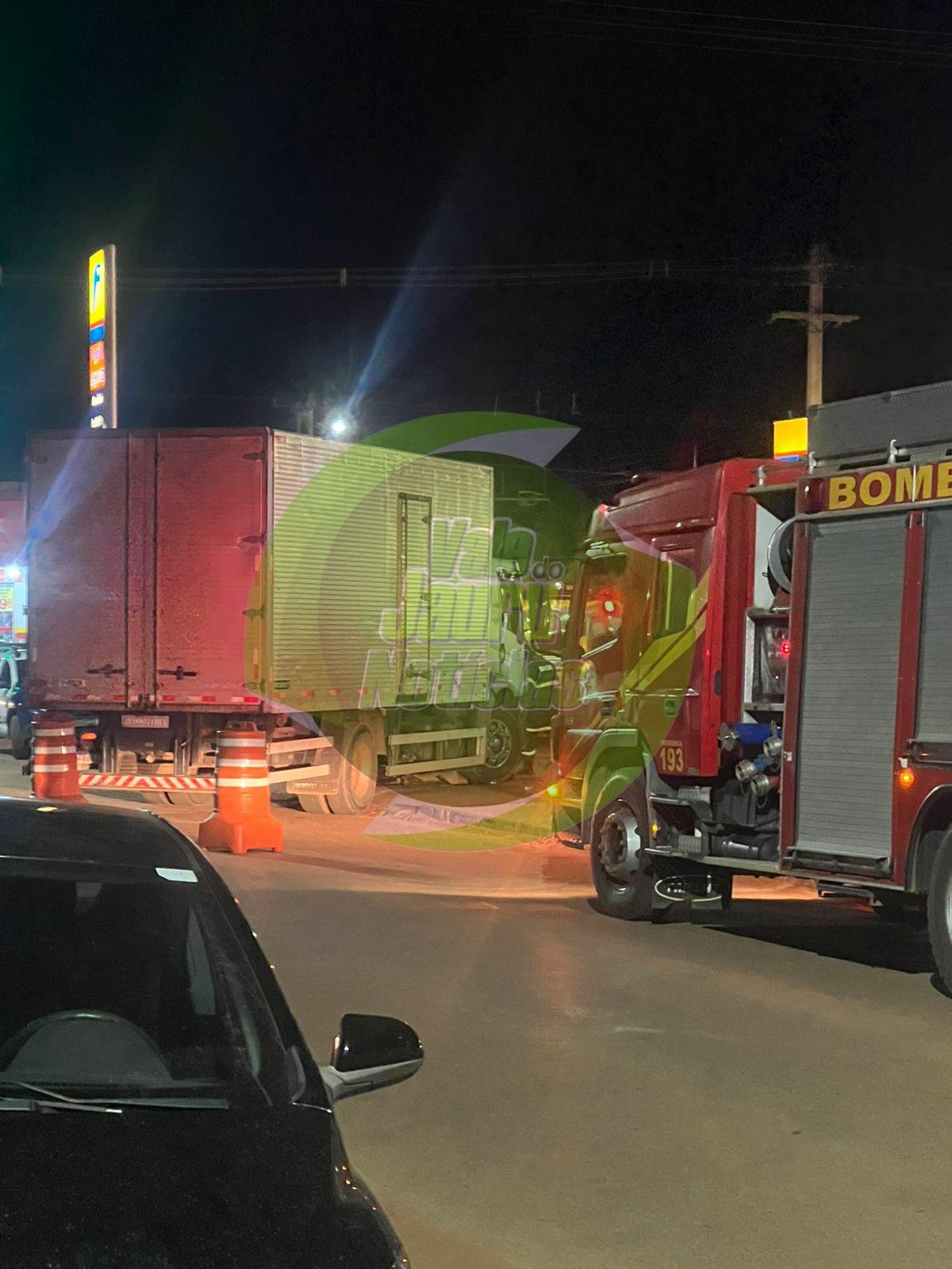 Acidente entre caminhão e bicicleta mata mulher em Cáceres