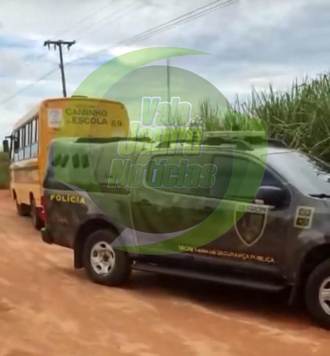 Gefron e PF apreendem drogas transportadas em ônibus escolar na fronteira