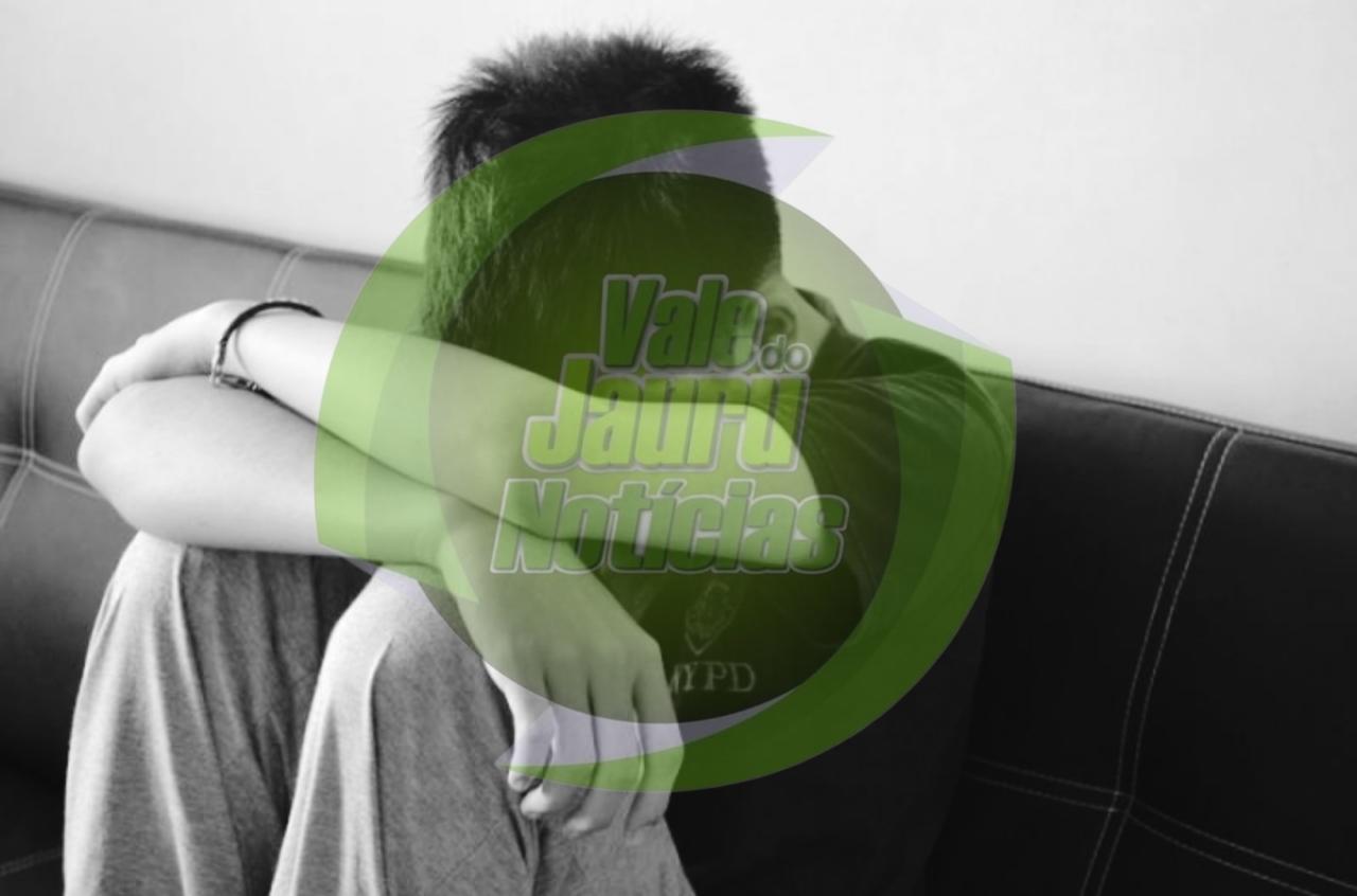 MENINO DE 10 ANOS SOFRE ESTUPRO COLETIVO EM ESCOLA E PAIS DENUNCIAM EM LEVERGER MT