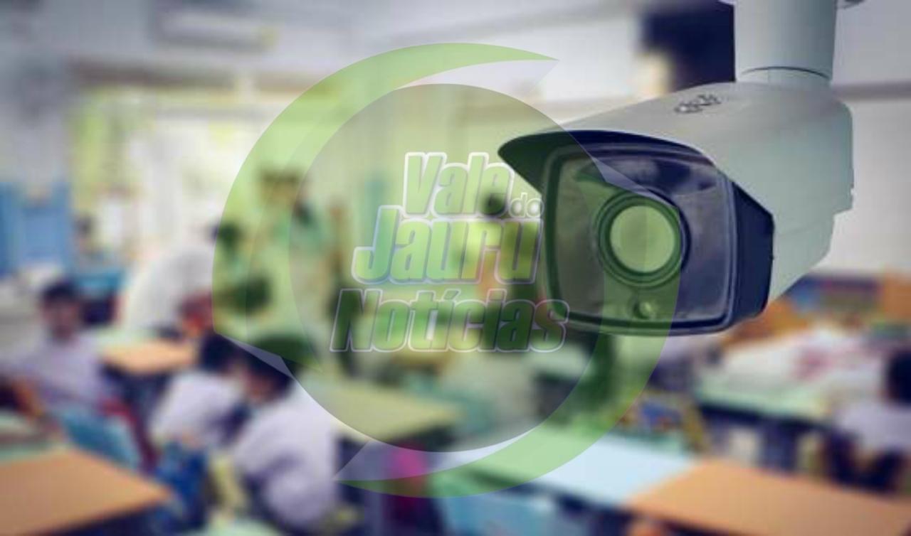 Prefeito de MT autoriza compra de equipamentos de segurança para escolas