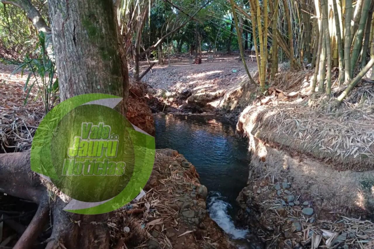Adolescente falta aula para ir a córrego e morre afogada em Tangará da Serra