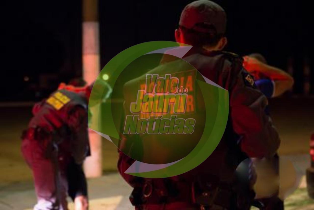 Menor é apreendido acusado de invadir sítio e fazer família refém em assalto em MT