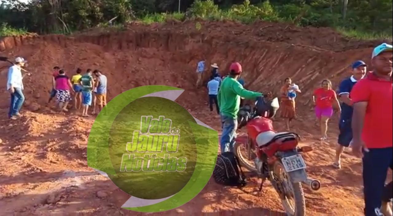 Populares cavam obra em busca de ouro na MT-418 e acham material de sítio arqueológico indígena