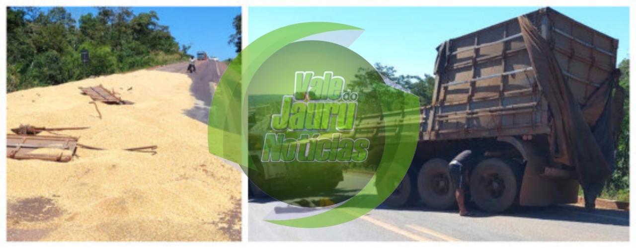 Vagão de carreta carregada com soja tomba e causa lentidão no trânsito na BR-163