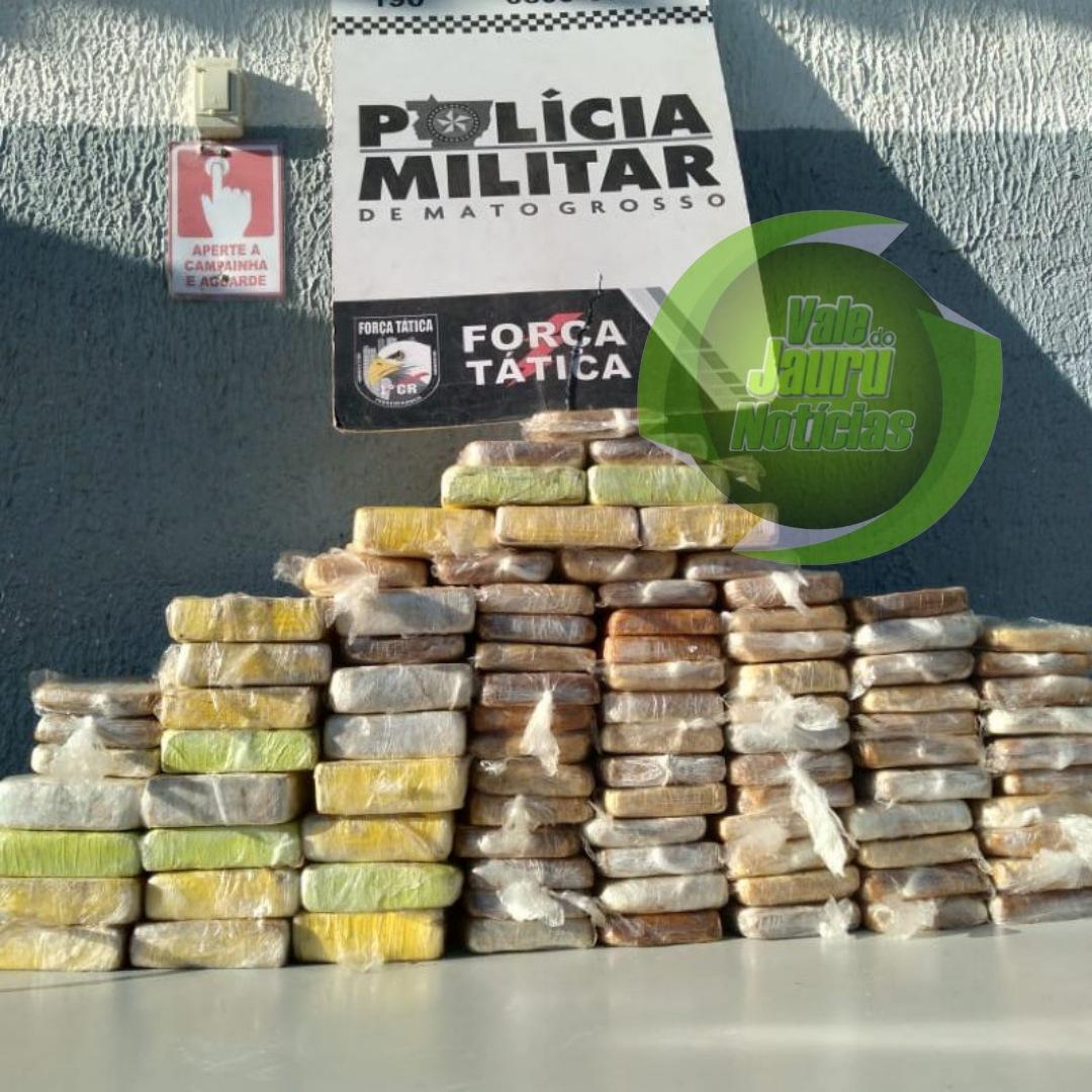 Jovem é preso transportando 100 kg de pasta-base escondidos em carro na Capital