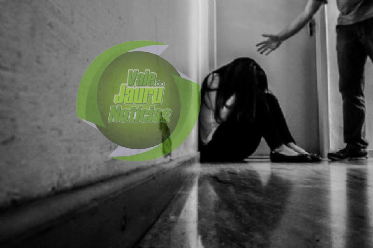 Marido alcoolizado é preso após agredir esposa com socos, chutes e tapas