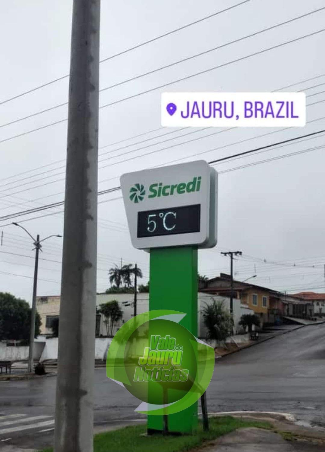Moradores da cidade de Jauru postam nas redes sociais termômetro marcando 5°C, na tarde de terça (13)