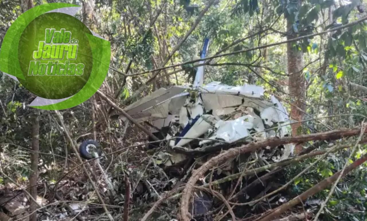 Avião com destino a Comodoro cai e pai e filho de 12 anos morrem