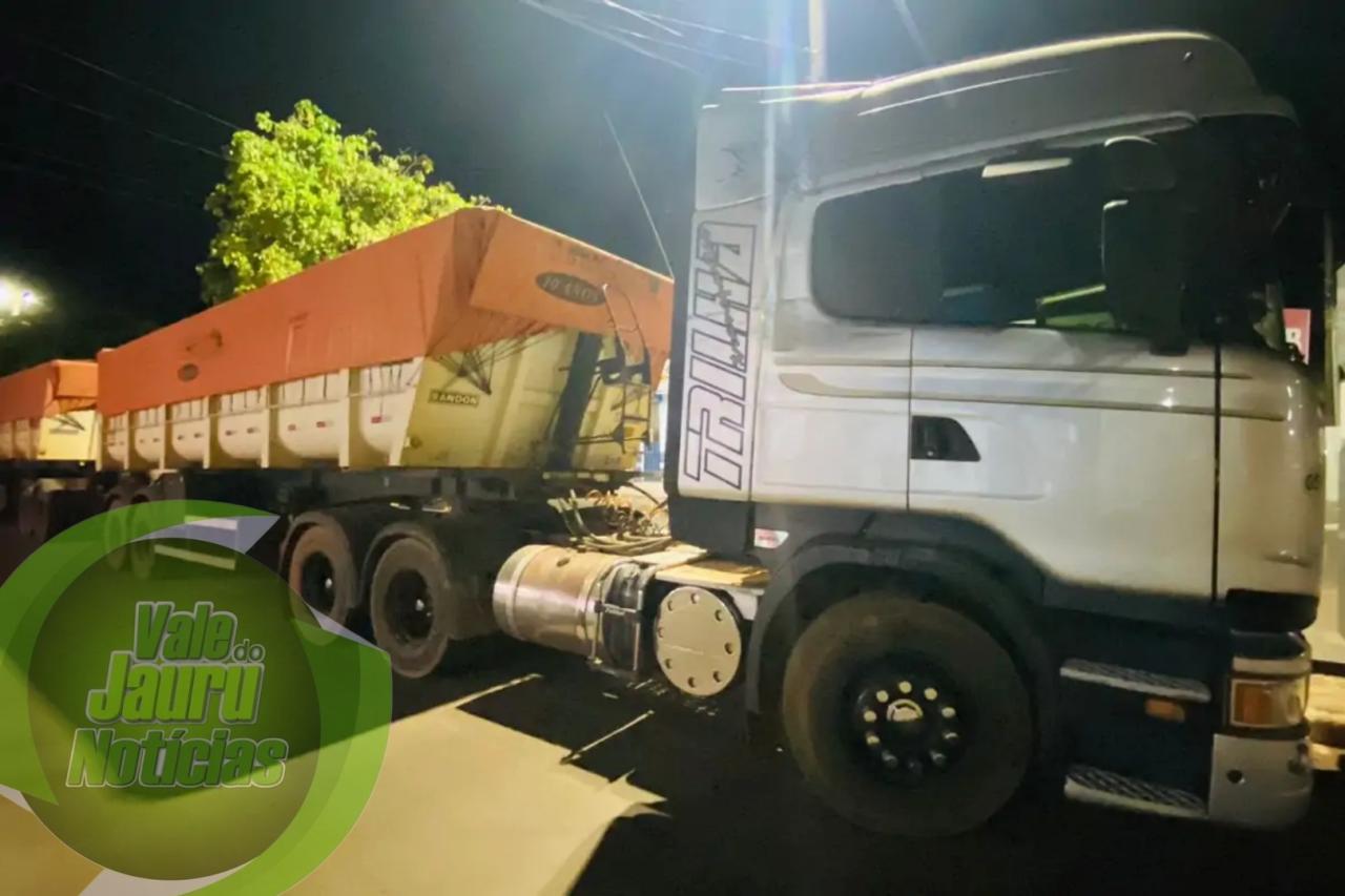 Carreta que seguia com 47 toneladas de milho é roubada e cinco são presos. Carreta seria entregue a Lambari D'Oeste