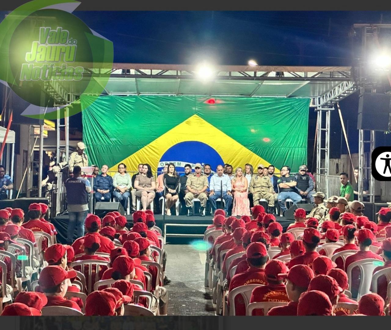 A Prefeitura de Jauru, junto com a Secretaria de Assistência Social e o Corpo de Bombeiros, celebraram a formatura de 30 alunos do