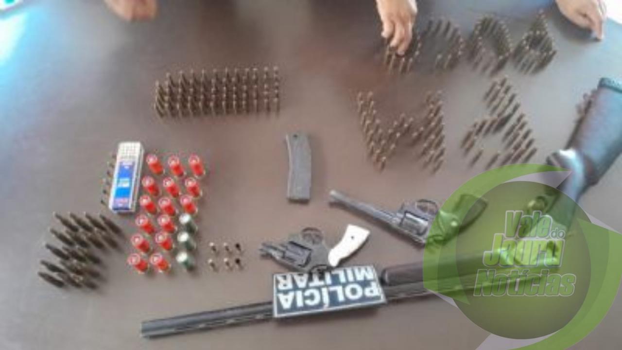 Briga entre casal acaba com tiro e apreensão de armas e munições em Poconé MT